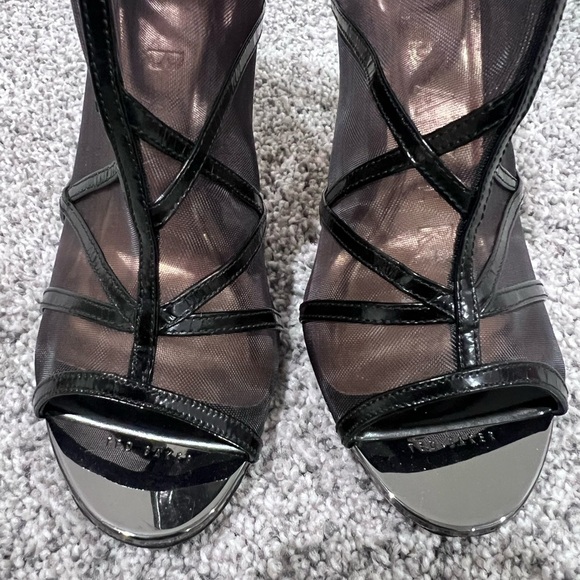 TED BAKER LONDON Taminaa Mesh Leather Peep Toe Heel Booties Black Size US 6.5 - Picture 2 of 11